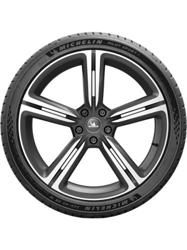 фото протектора и шины Pilot Sport 5 Шина Michelin Pilot Sport 5 245/40 R18 97(Y)