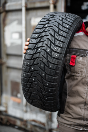 фото протектора и шины Ice Blazer WST3 Шина Sailun Ice Blazer WST3 185/60 R14 82T